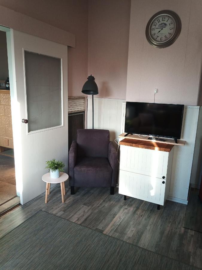 לינה וארוחת בוקר Oelsnitz  Zur Friedrichsruh מראה חיצוני תמונה