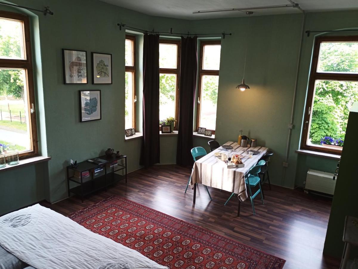 לינה וארוחת בוקר Oelsnitz  Zur Friedrichsruh מראה חיצוני תמונה